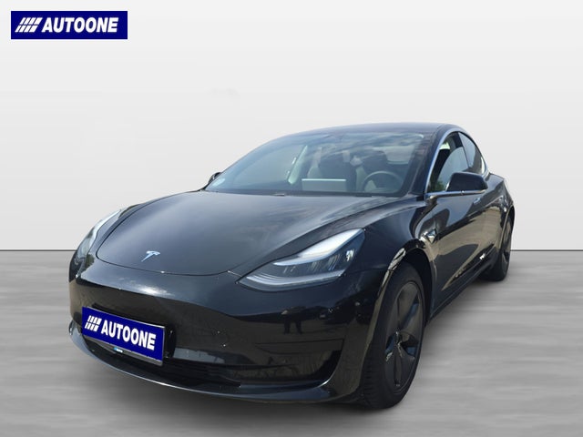 Tesla Model 3  Standard Range+ RWD