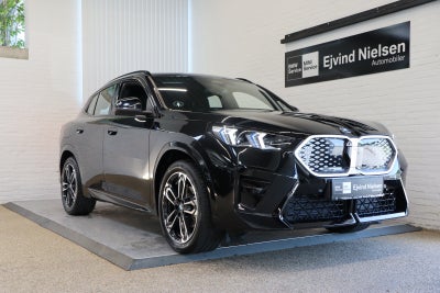 BMW iX2 eDrive20 Fully Charged M-Sport