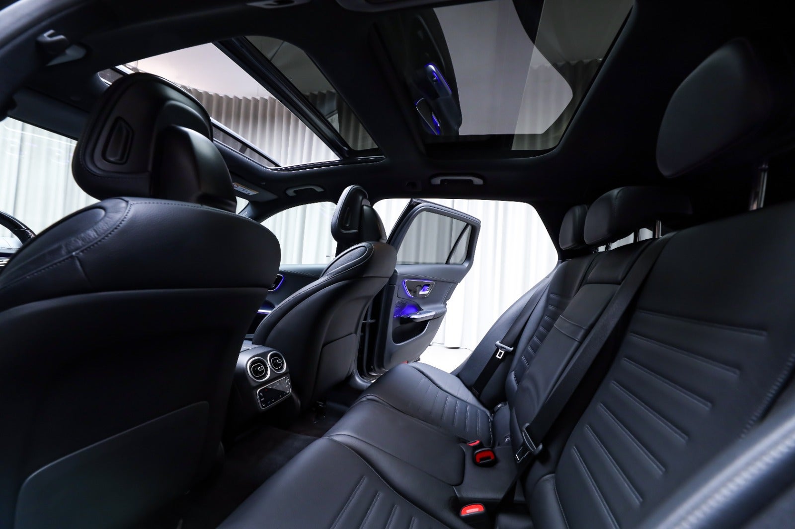 Mercedes-Benz C 300 e (5/8)