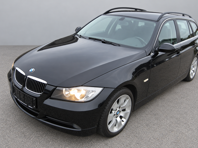 BMW 325d 3,0 Touring 5d