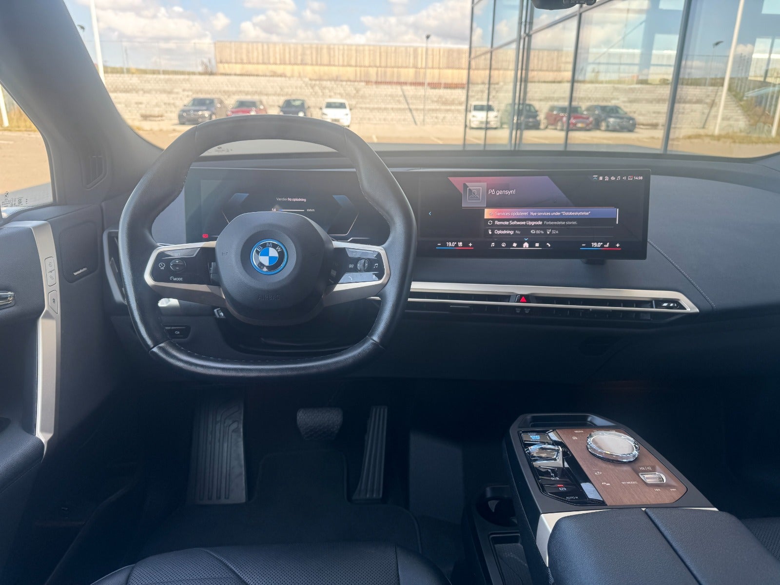 BMW iX xDrive50 Supercharged 5d - 7