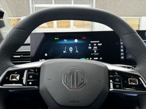 MG EHS PHEV Luxury