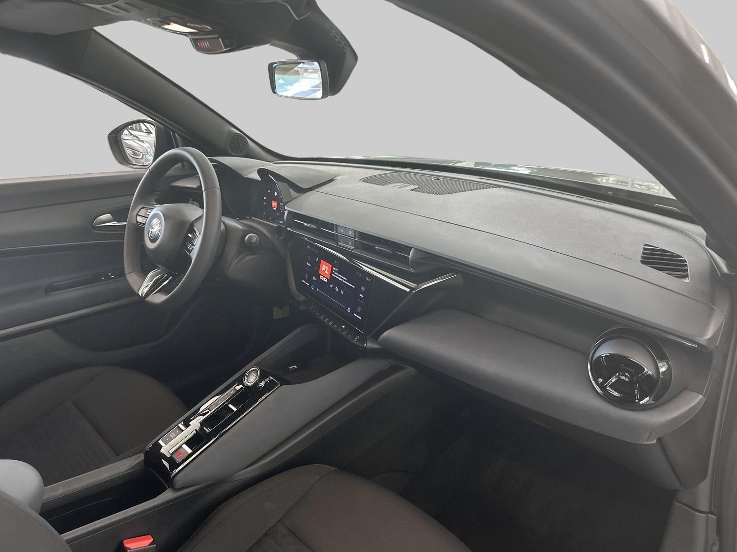Billede af Alfa Romeo Junior Elettrica Core