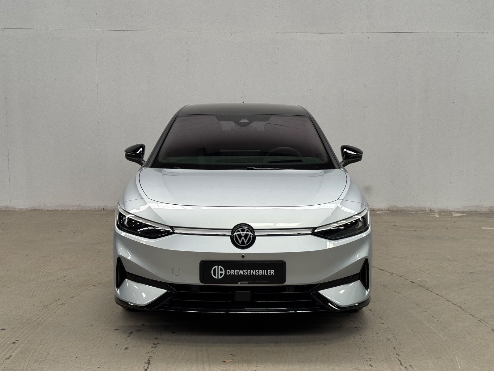 VW ID.7 Black Style A