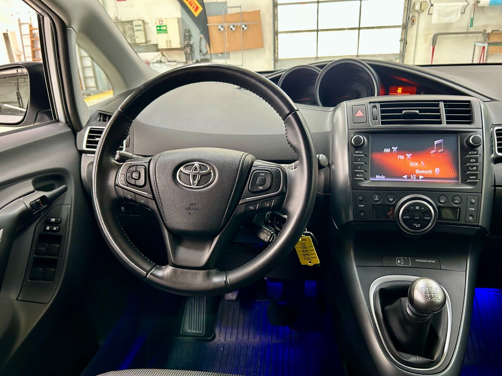 Toyota Verso VVT-i T2 Premium 7prs