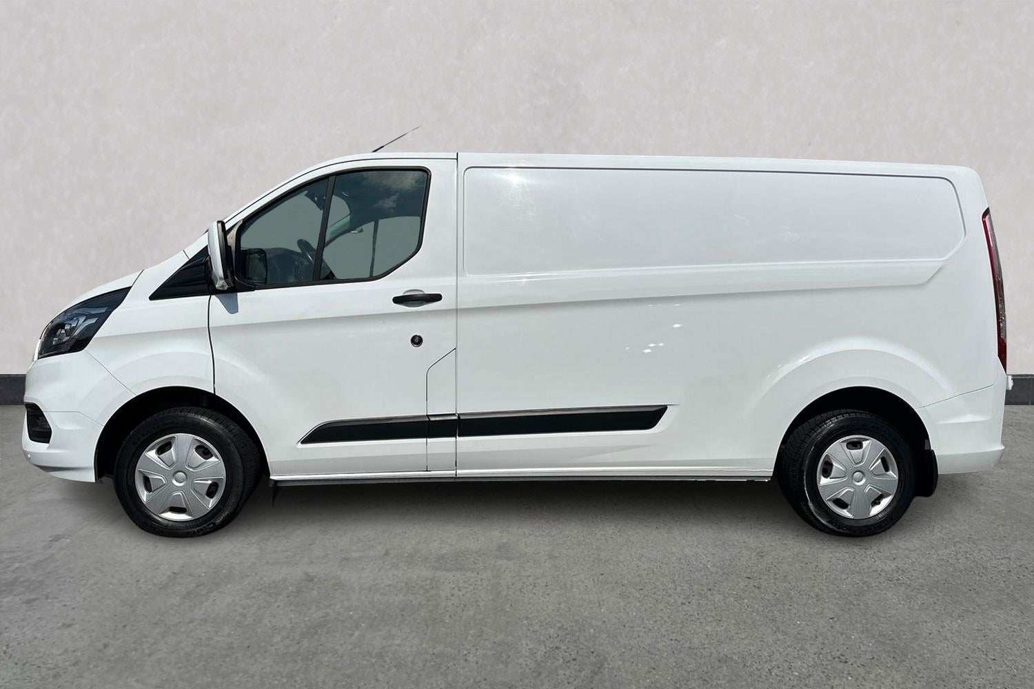 Billede af Ford Transit Custom 300L 2,0 TDCi 105 Trend