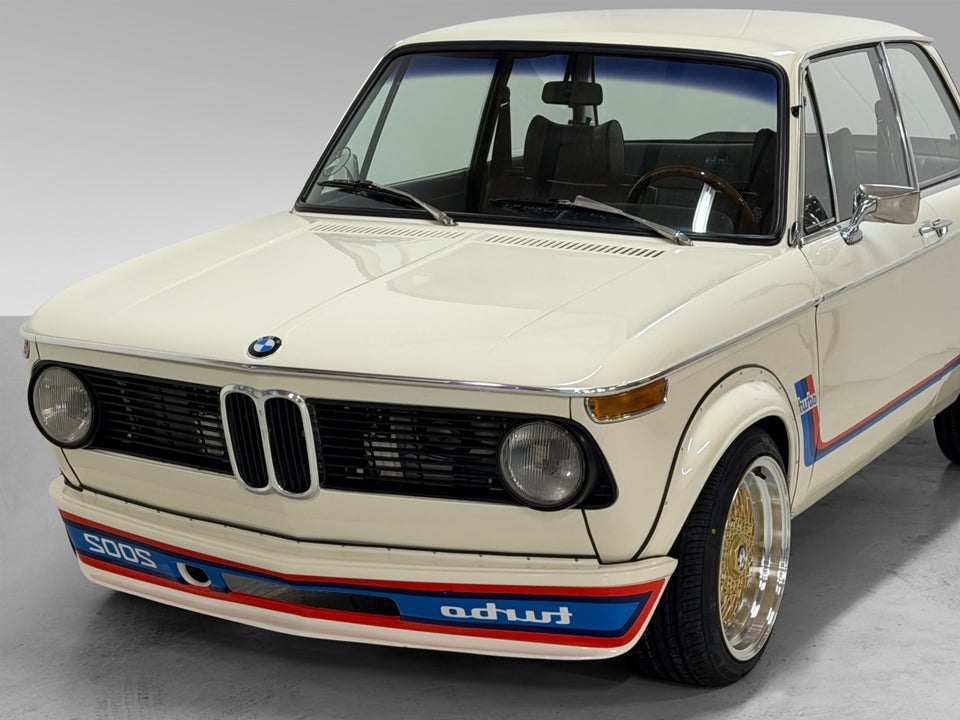 BMW 2002, Billede 2