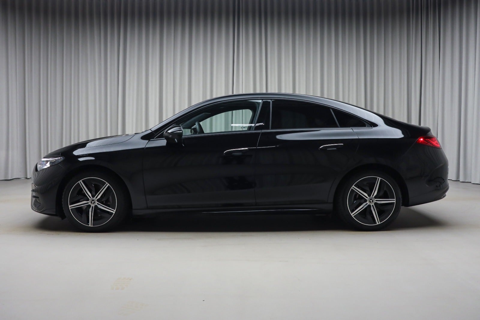 Mercedes-Benz CLA 250+ (6/8)
