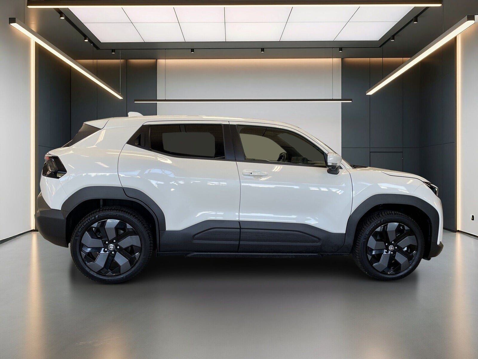 Toyota Urban Cruiser 2025
