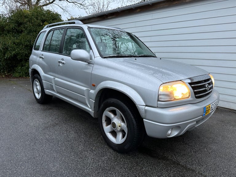 Suzuki Grand Vitara V6 Active aut. Van