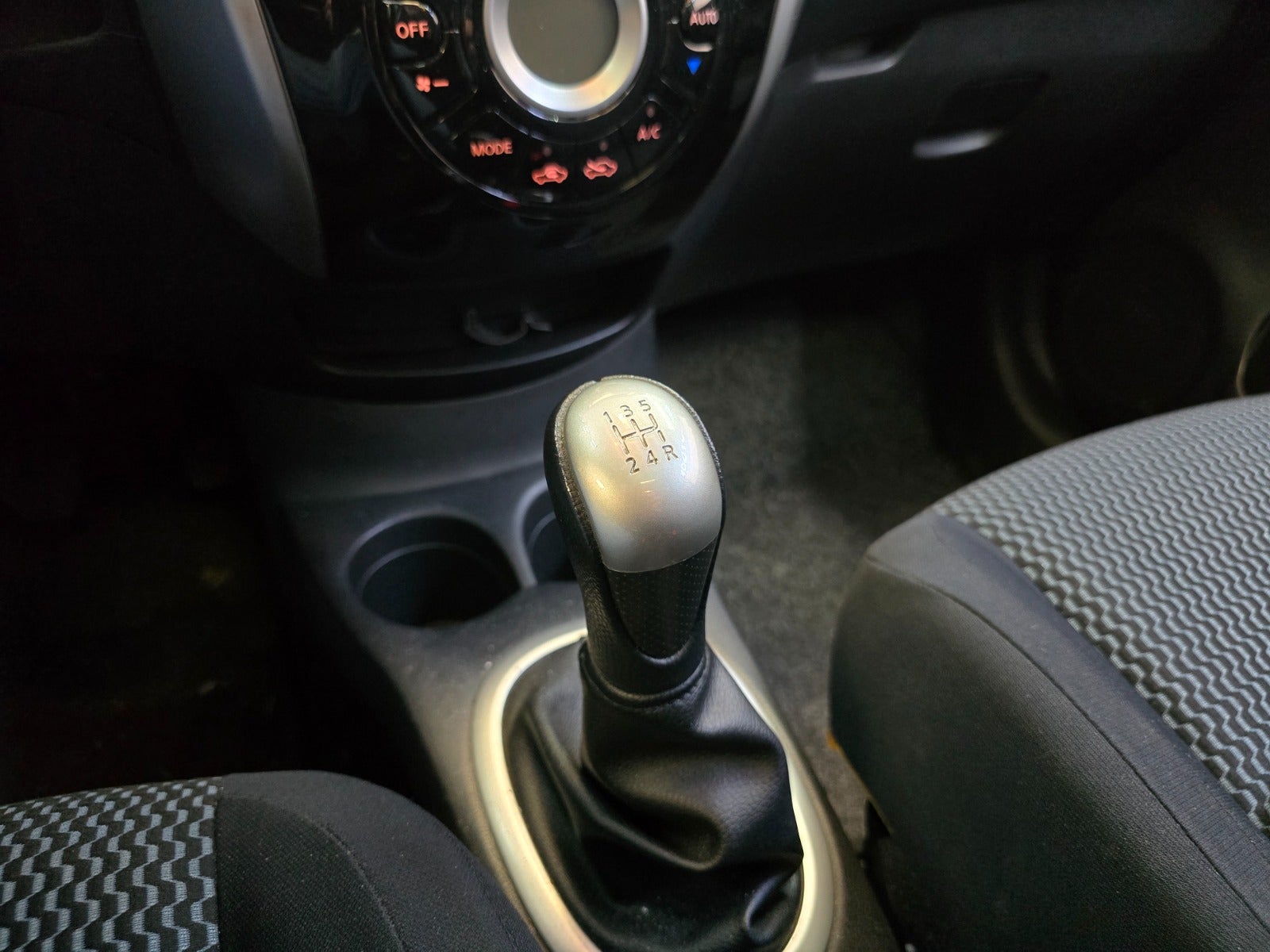 Billede af Nissan Note 1,2 Dig-S 98 Tekna