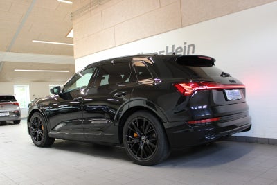 Audi e-tron Black Edition S-line quattro
