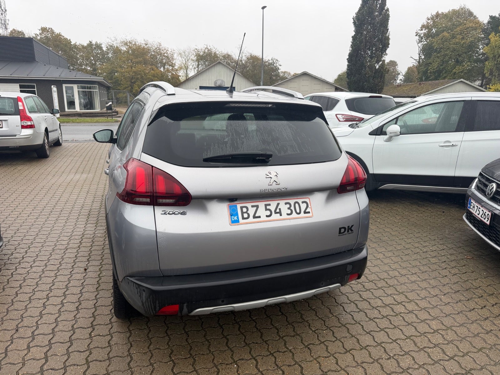 Peugeot 2008 BlueHDi 100 Allure Sky - billede 7