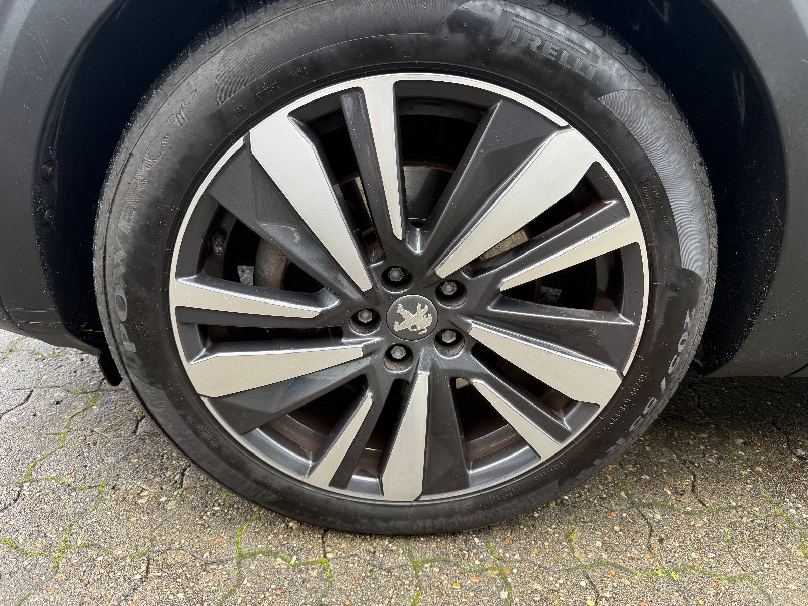 Peugeot 3008 Hybrid Allure LTD EAT8