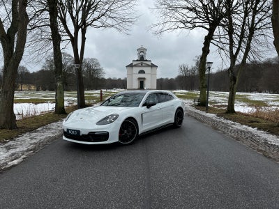 Porsche Panamera 4 2,9 E-Hybrid Sport Turismo PDK 5d
