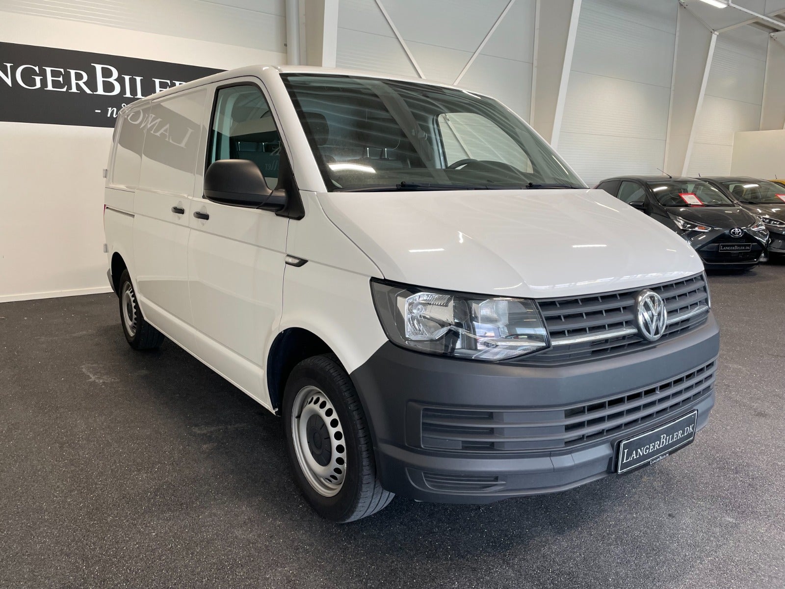 VW Transporter 2019