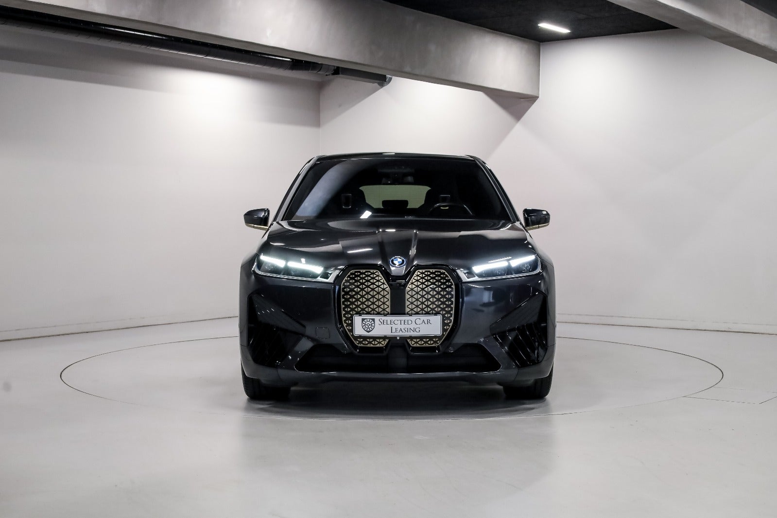 BMW iX M60 xDrive