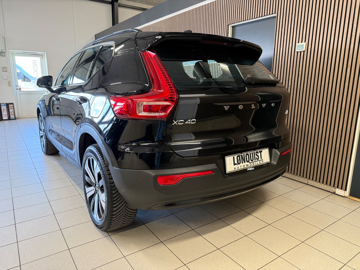 Volvo XC40 P6 ReCharge Core