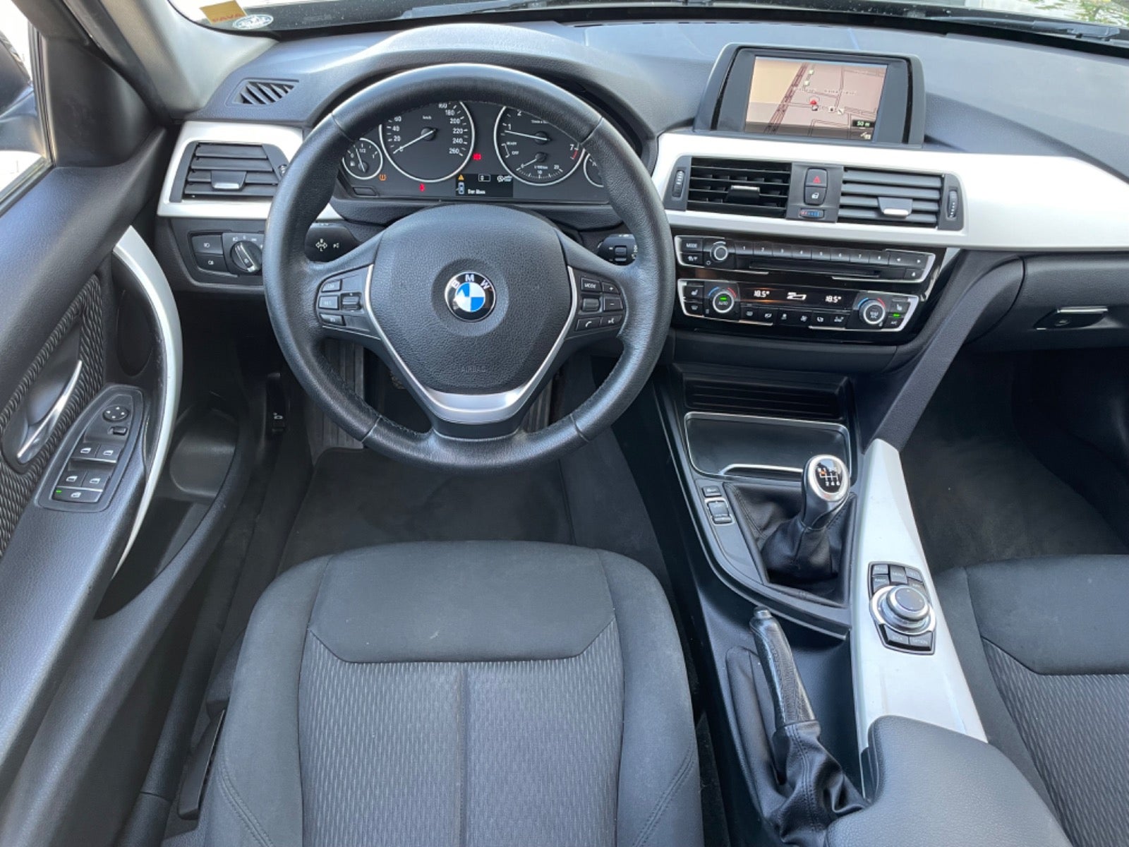 BMW 320i 2016