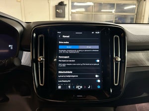 Volvo EC40 Extended Range Black Edition
