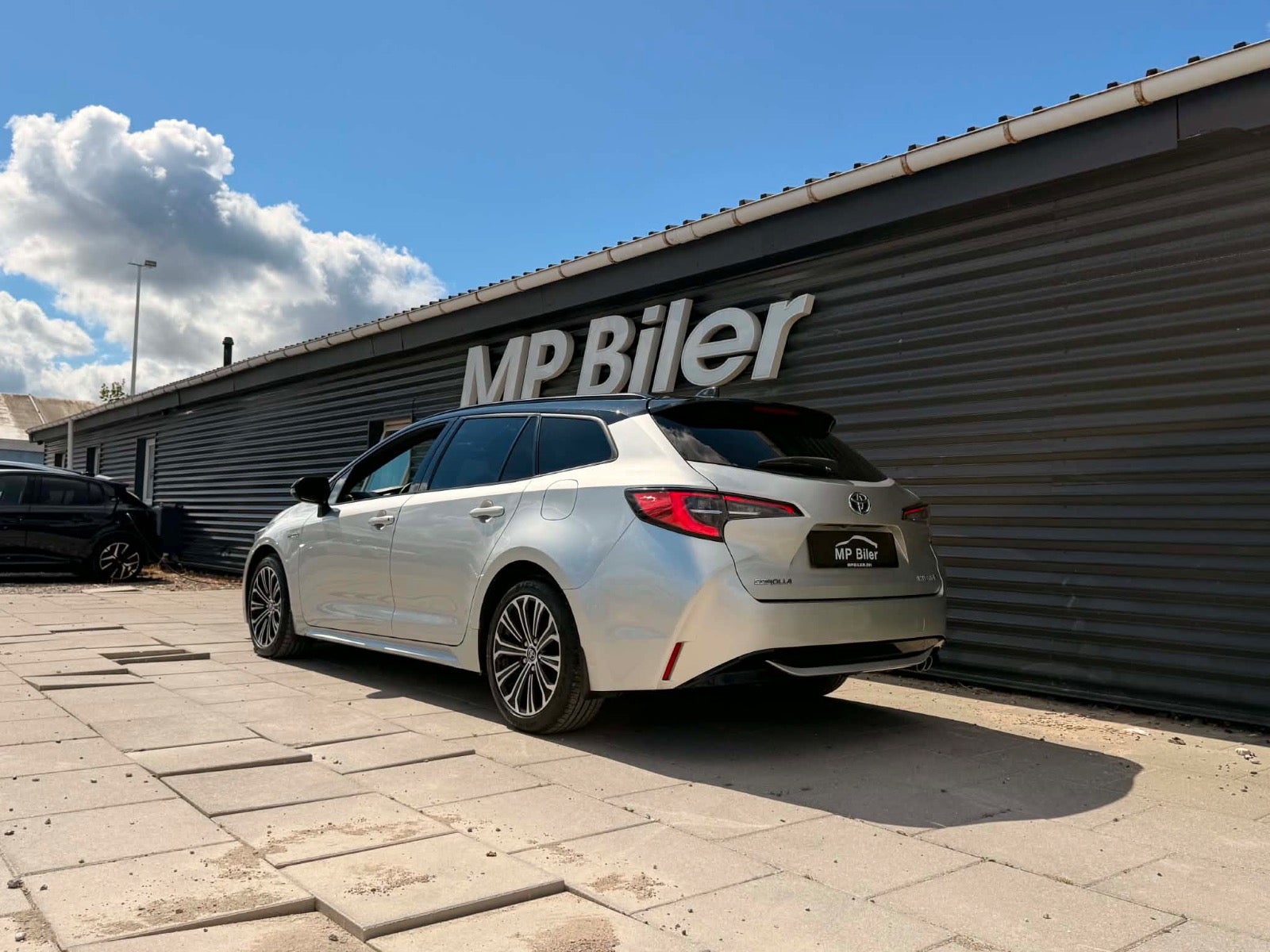 Billede af Toyota Corolla 2,0 Hybrid H3 Premium Touring Sports MDS