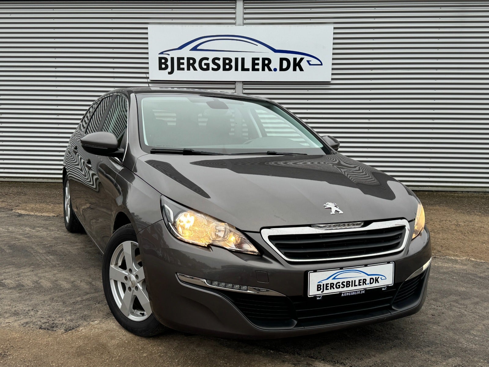 Peugeot 308 2015