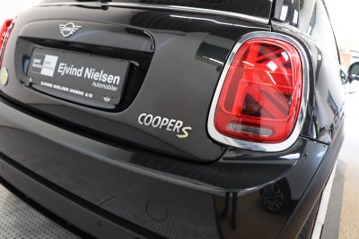 MINI Cooper SE Classic Trim