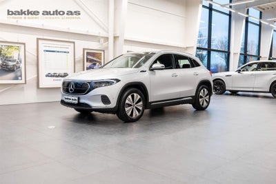 Mercedes EQA300  Progressive 4Matic 5d
