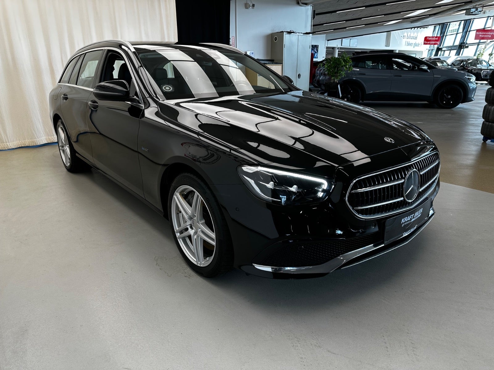 Billede af Mercedes E300 de 2,0 Business stc. aut.