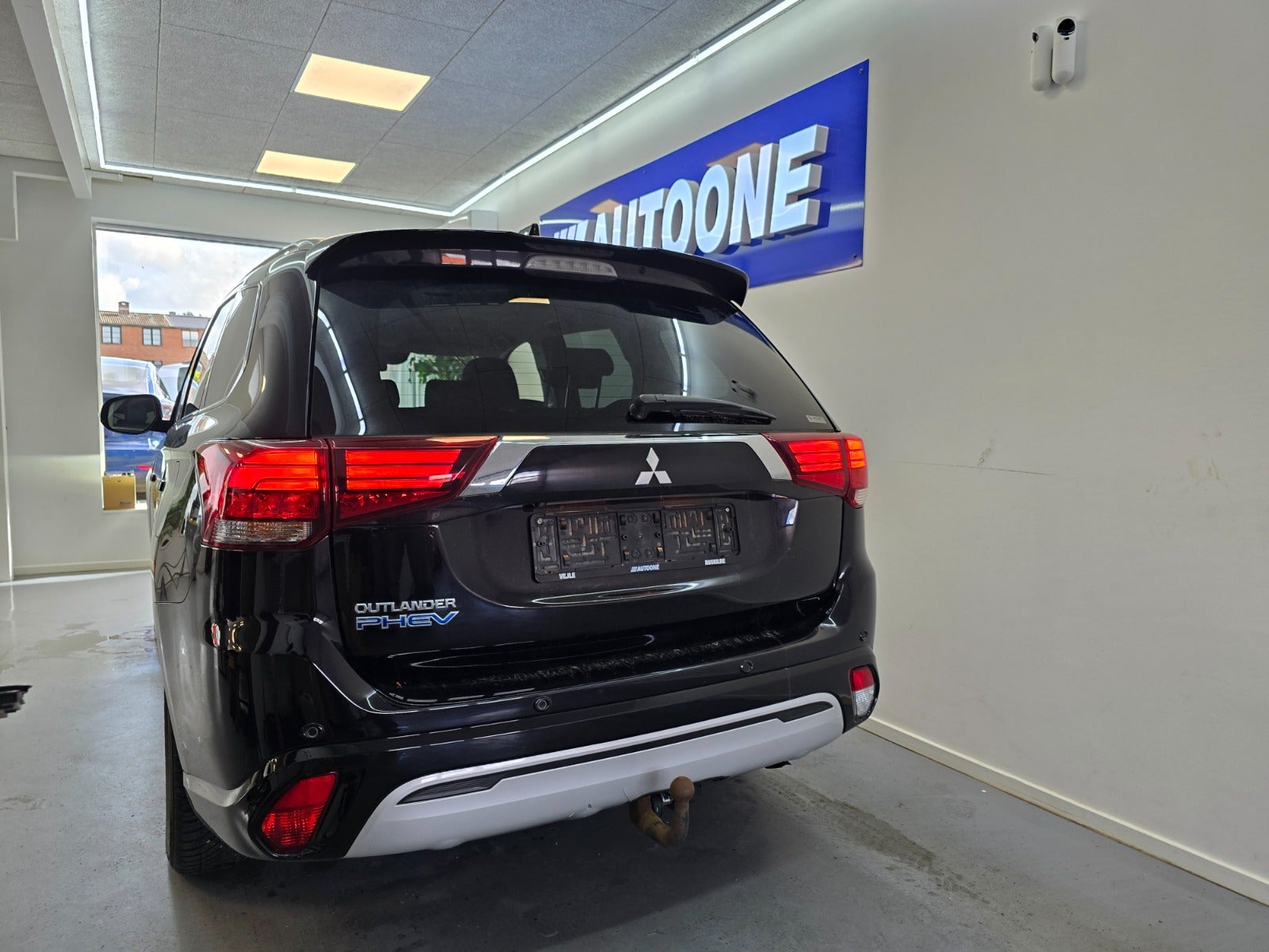 Billede af Mitsubishi Outlander 2,4 PHEV Intro Edition CVT 4WD
