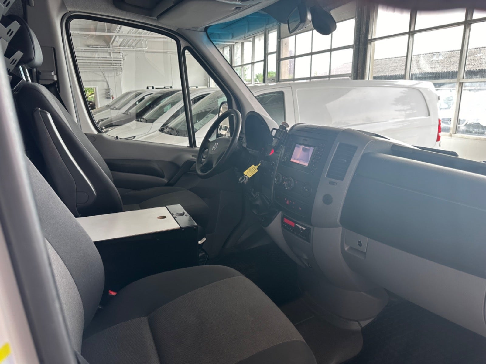 Billede af VW Crafter 2,0 TDi 163 Kassevogn M