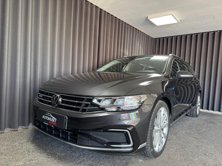 VW Passat GTE Variant DSG