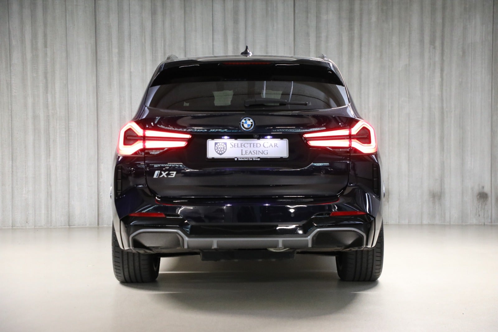 BMW iX3 Charged Plus M-Sport