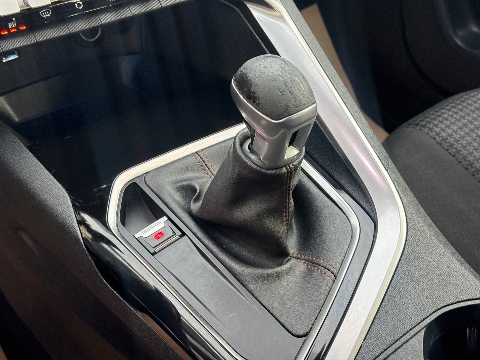 Billede af Peugeot 3008 1,6 BlueHDi 120 Active