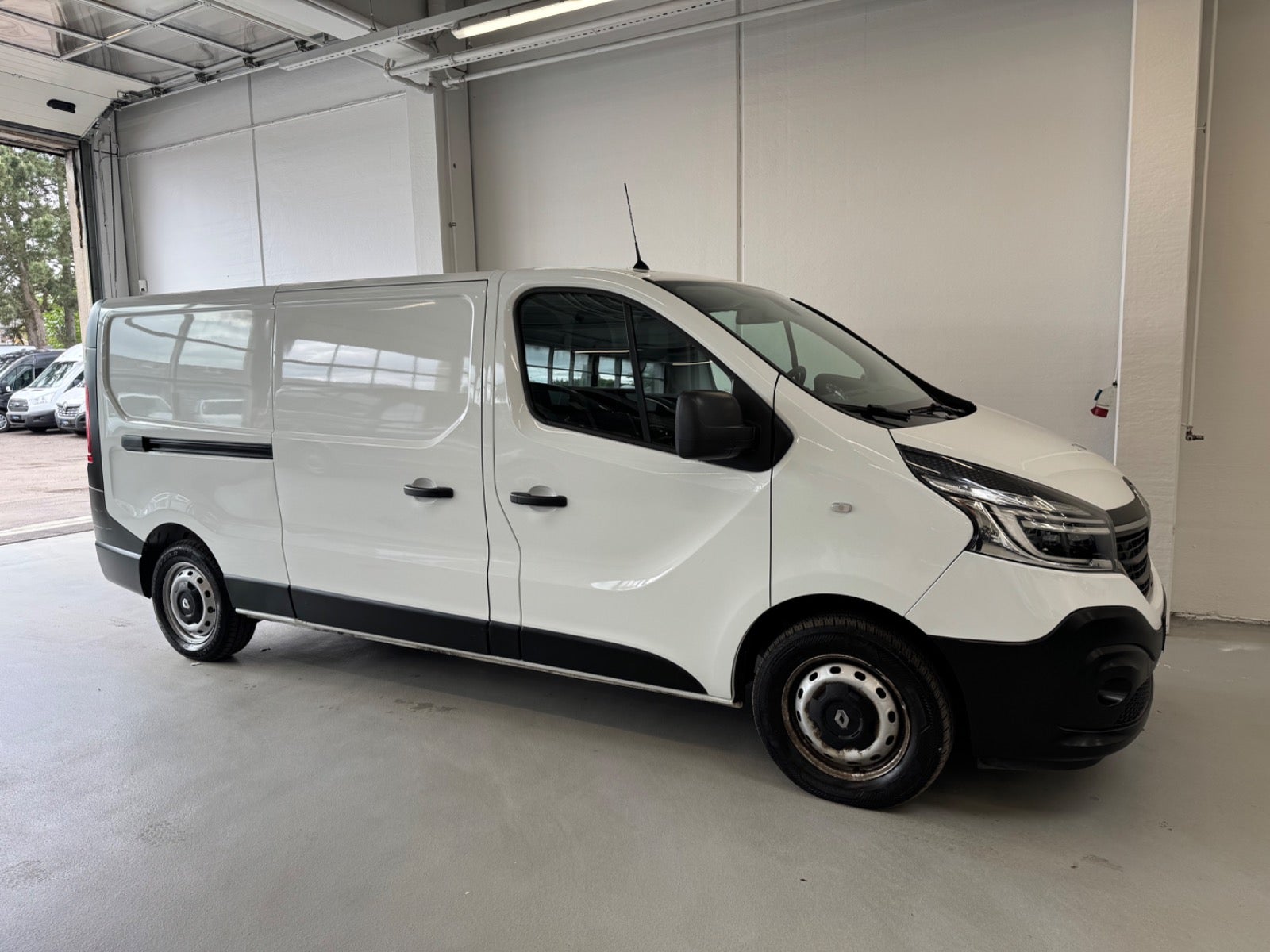 Billede af Renault Trafic T29 2,0 dCi 120 L2H1