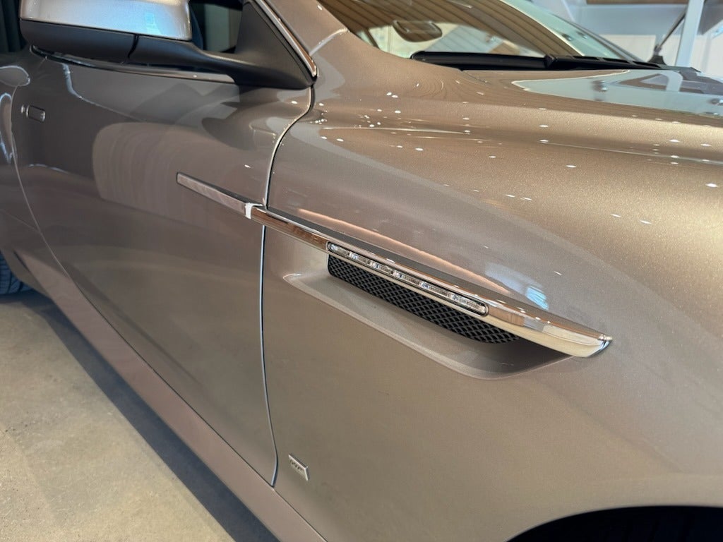 Aston Martin DB9 GT Coupé aut.