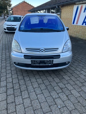 Citroën Xsara Picasso 2,0i 16V Exclusive aut. 5d