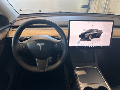 Tesla Model Y Performance AWD