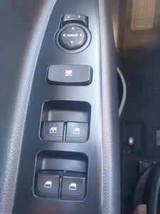 Kia Stonic T-GDi Advance Intro