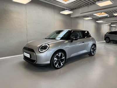 MINI Cooper E  Classic Trim L 3d