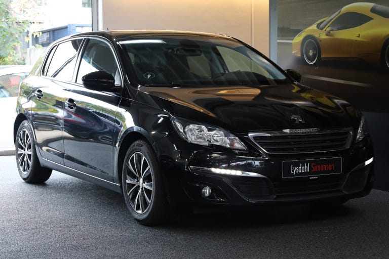 Peugeot 308 BlueHDi 120 Allure Sky