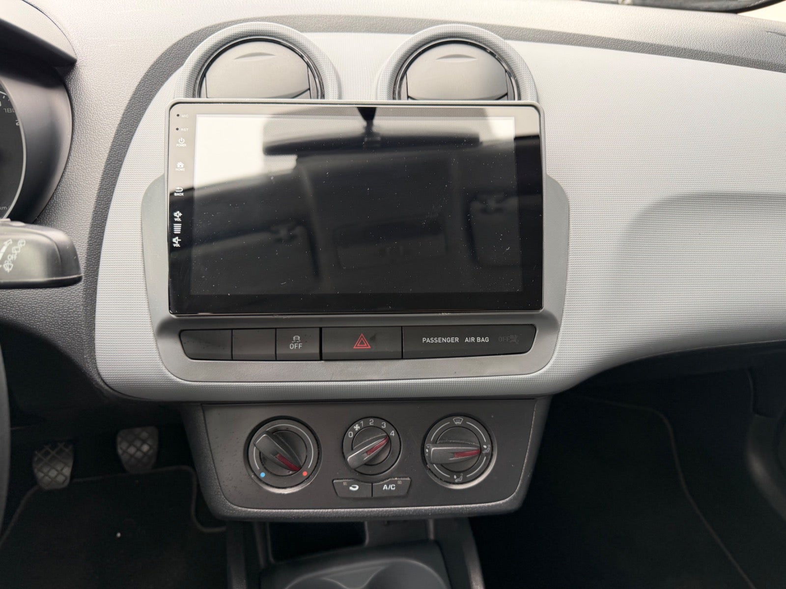 Billede af Seat Ibiza 1,0 MPi 75 Reference