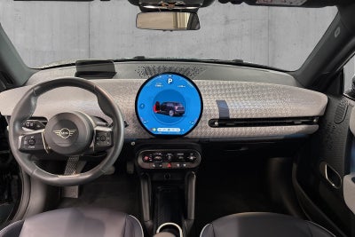 MINI Cooper SE Favoured Trim M