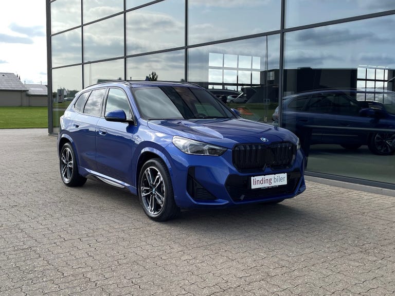 BMW iX1 xDrive30 M-Sport