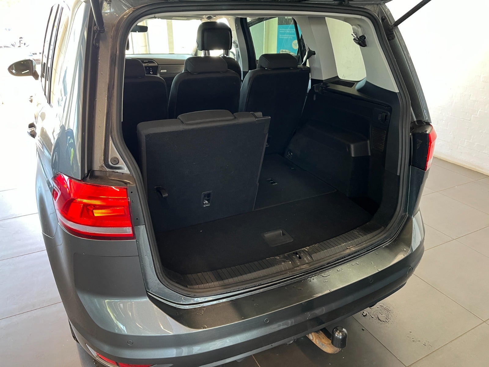 Billede af VW Touran 1,6 TDi 115 IQ.Drive DSG 7prs