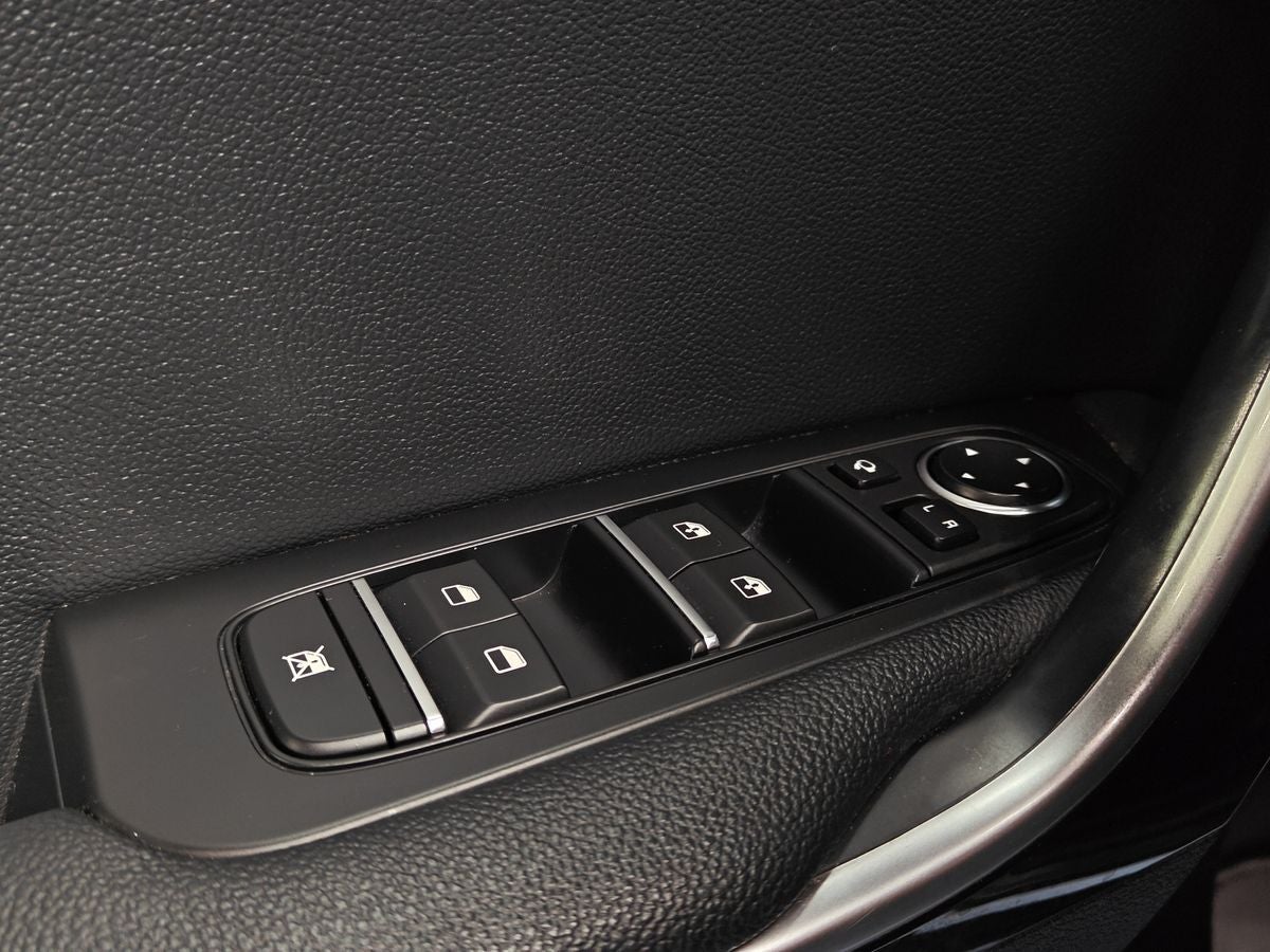 Kia XCeed PHEV Upgrade Intro DCT