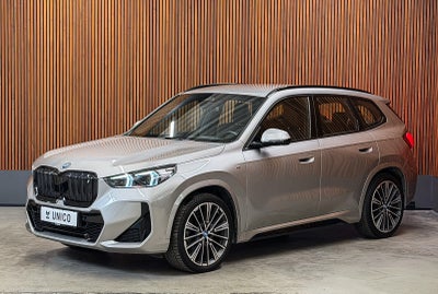 BMW iX1 xDrive30 M-Sport