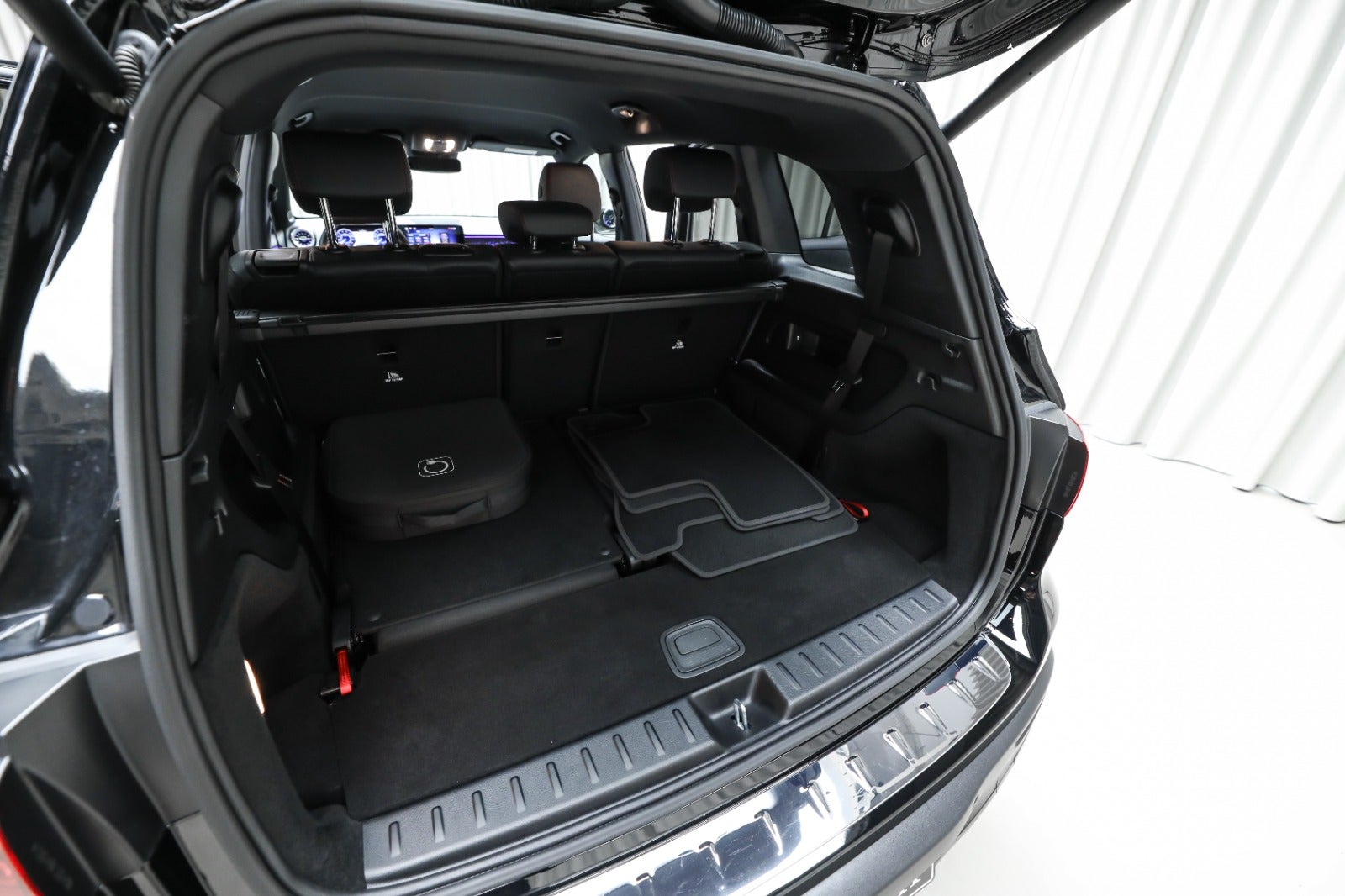 Mercedes-Benz EQB 250+
