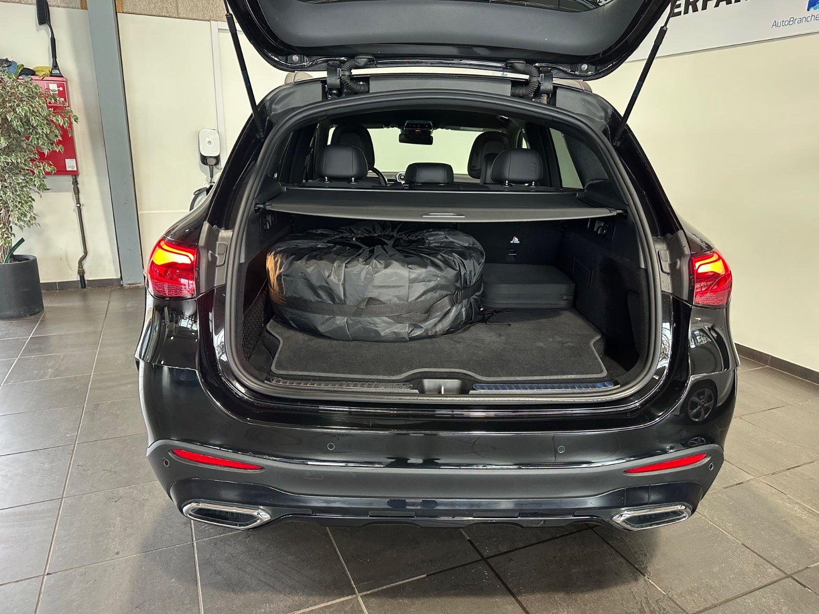 Mercedes GLC300 e, Billede 14