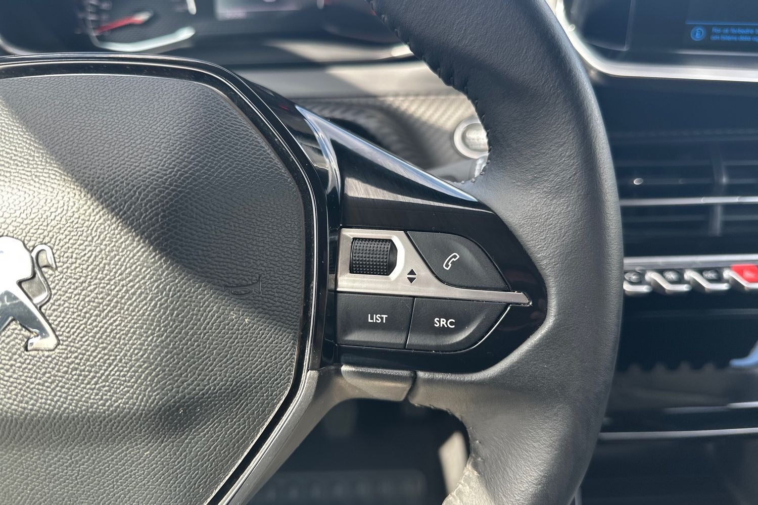 Billede af Peugeot 208 1,2 PureTech 100 Platin Pack